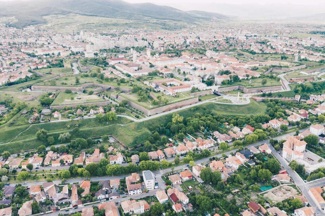 Derby Ah Hotel Alba Iulia Exterior photo